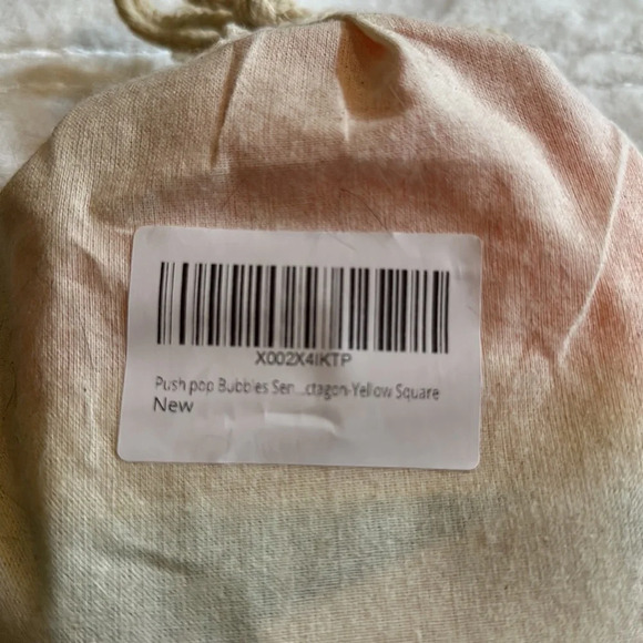 Pop Fidget toys set of 4 in cloth gift bag.  Multicolored. Push pop bubbles NWT - Picture 7 of 7